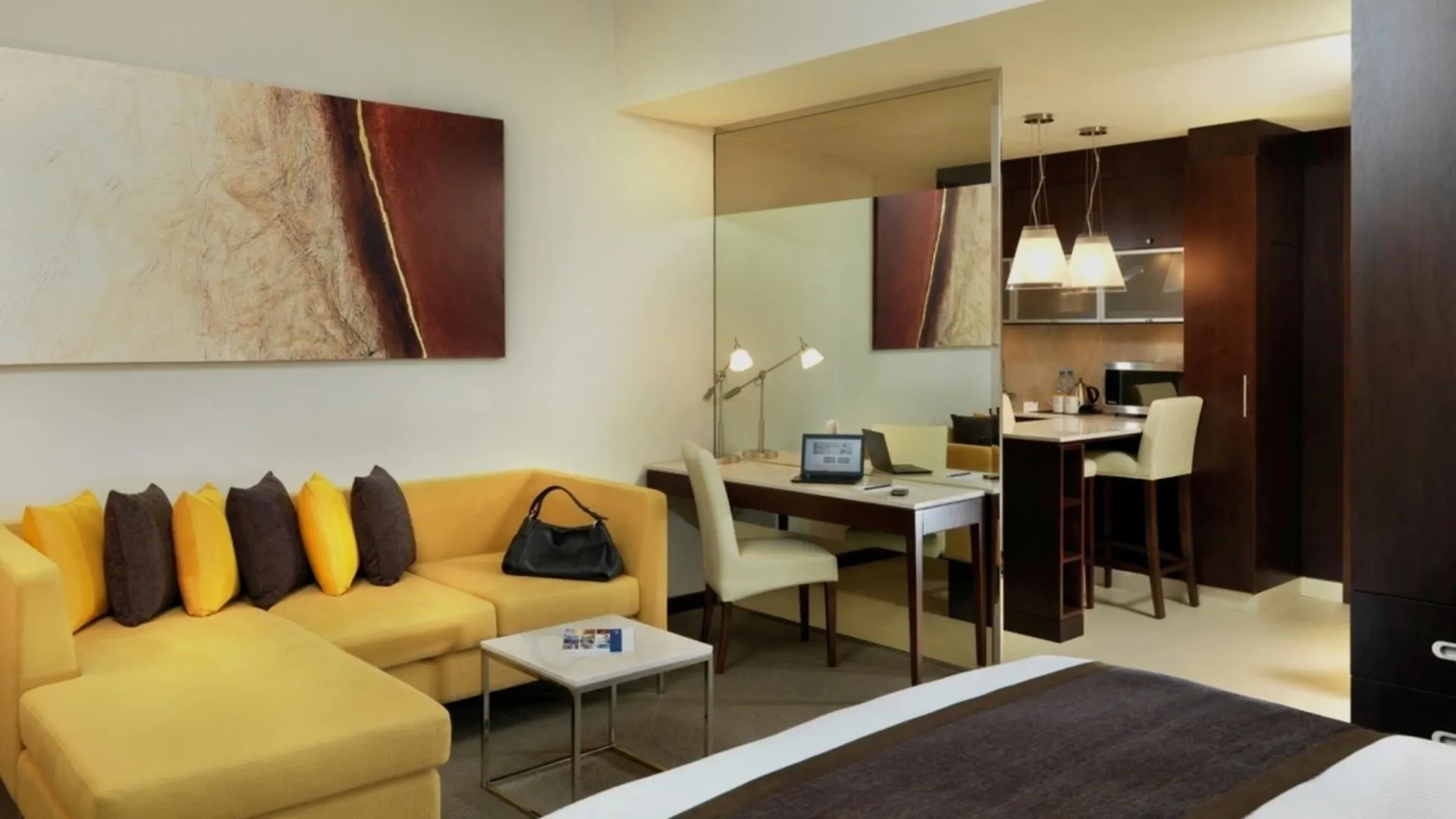 Centro Barsha - By Rotana Hotell Dubai 3*,